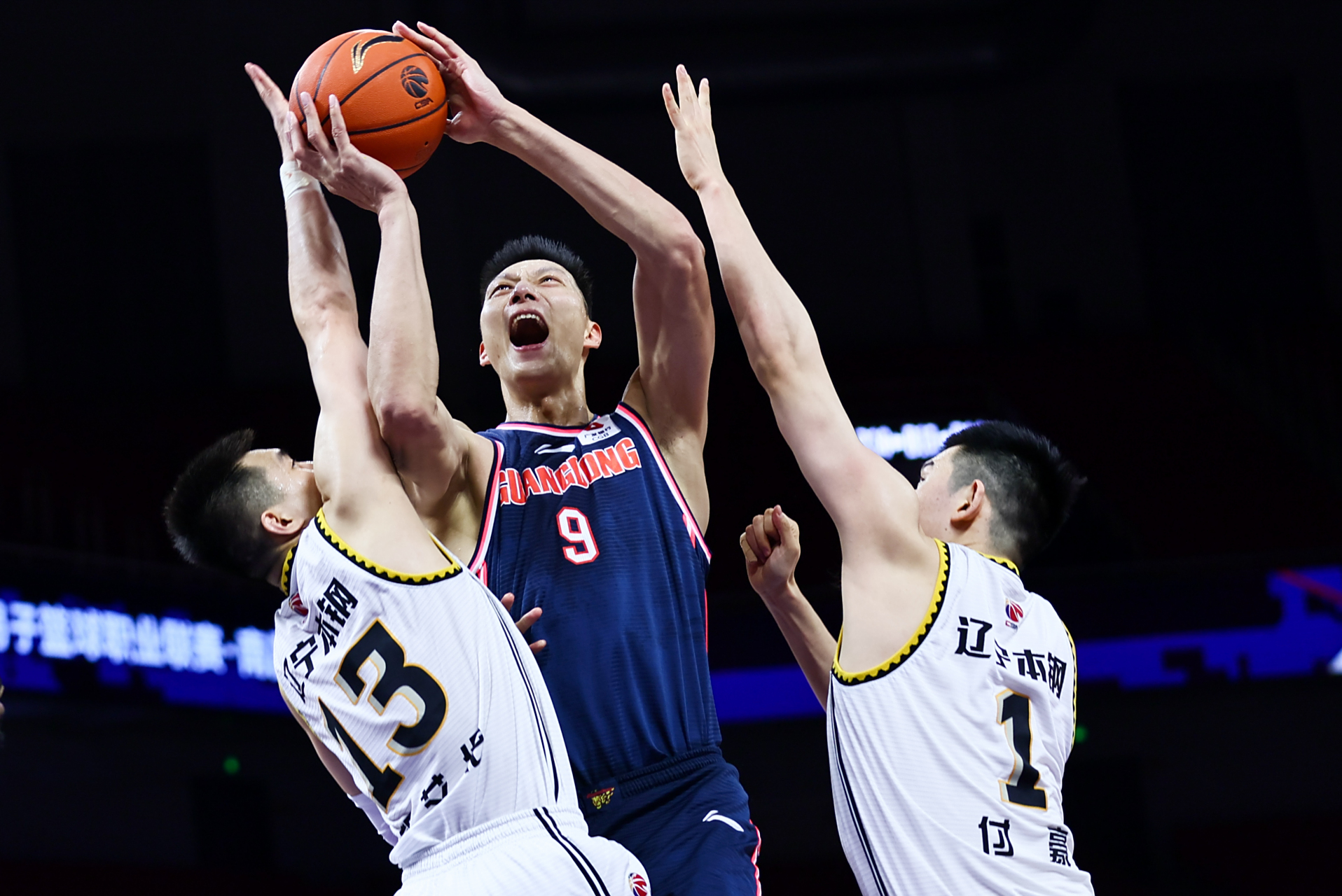 窗口期CBA常规赛传出新动向，萨克拉门托国王遗憾出局，管理层表态——目标明确，心理建设被强调的简单介绍-JIUYOU