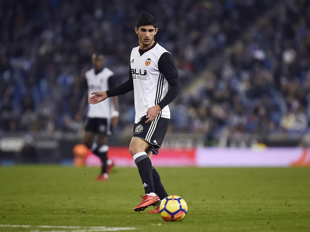 集结日瓦伦西亚调整名单以备欧篮联；完成体检环节打磨；气氛紧张；训练强度明显提升的简单介绍-九游体育app